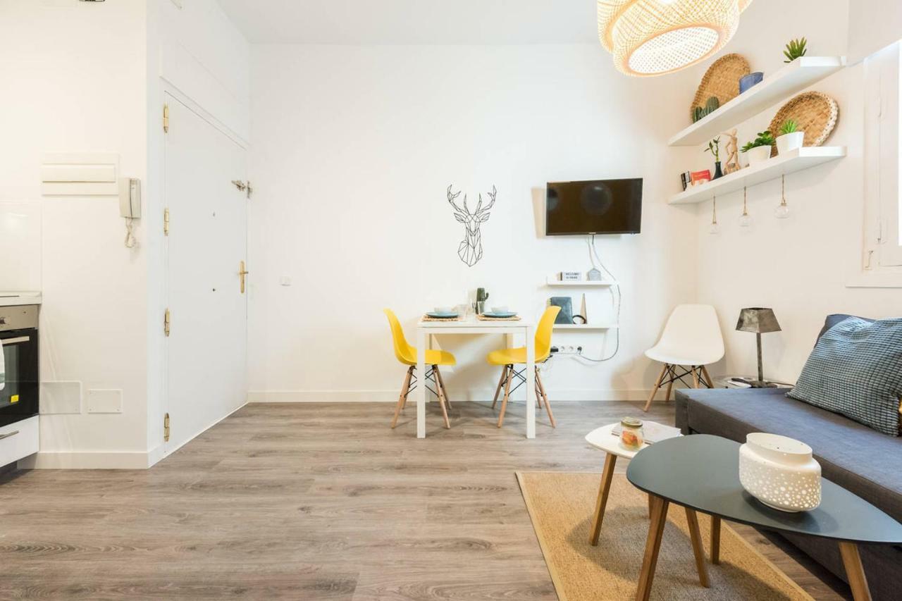 Piso En Calle Provisiones Madrid Exterior photo